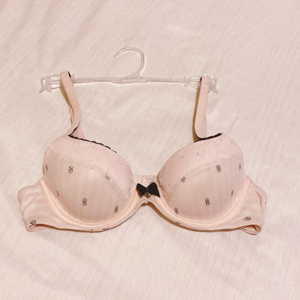 Victoria’s Secret Bra